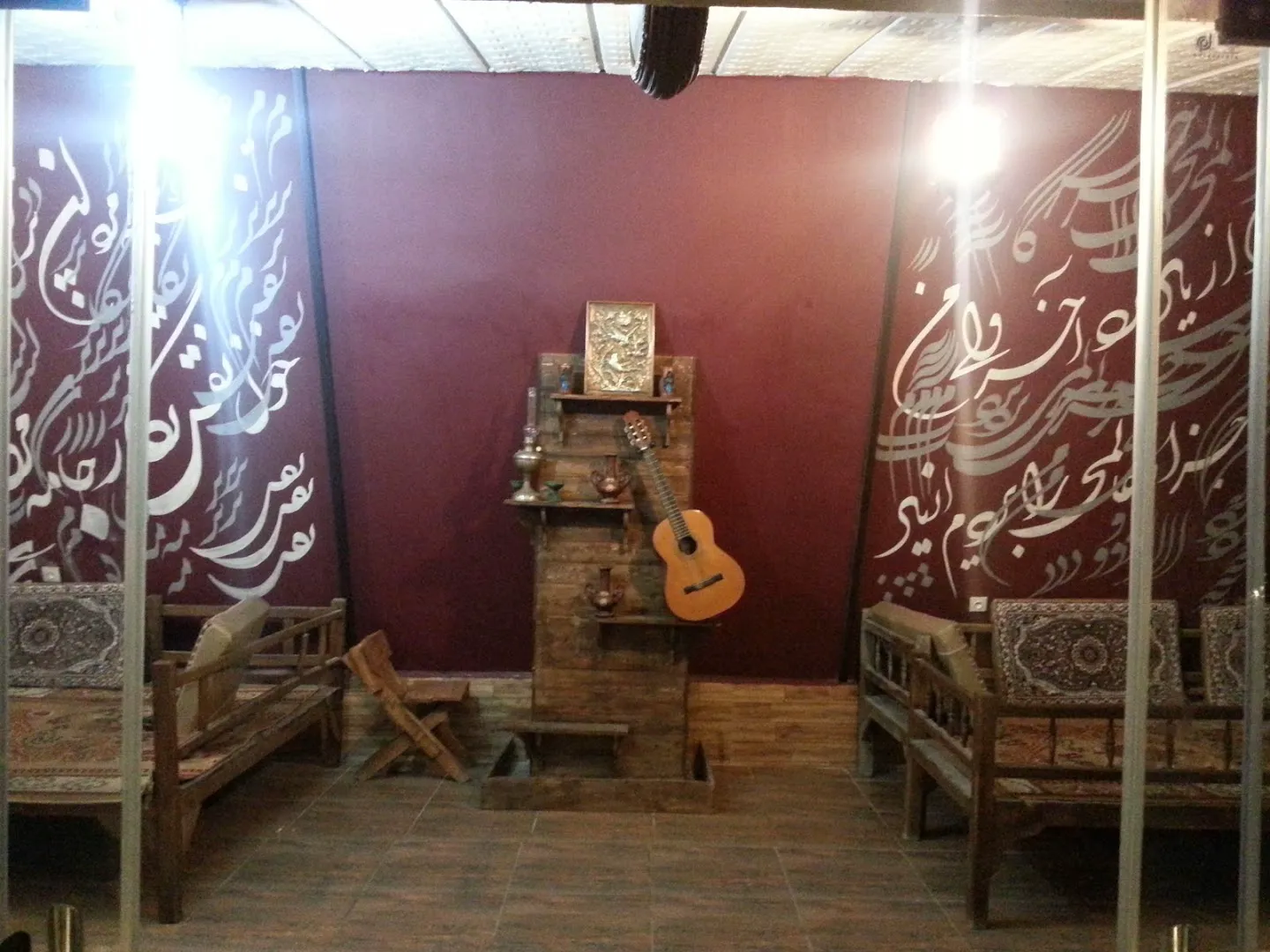 کافه رستوران باغ گیلاس (شعبه اصلی)