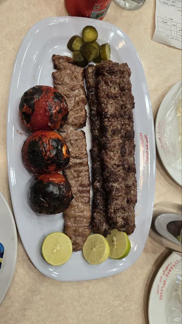 رستوران عمو حسین (شعبه اصلی) - تصویر 2