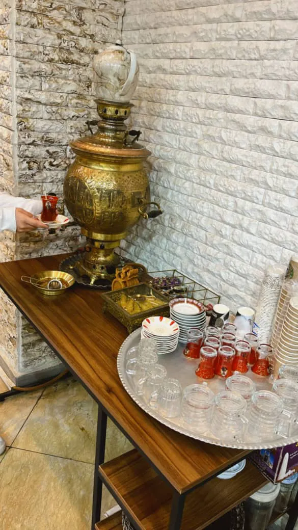 کافه طباخی مستر کله در کرج (شعبه اصلی)