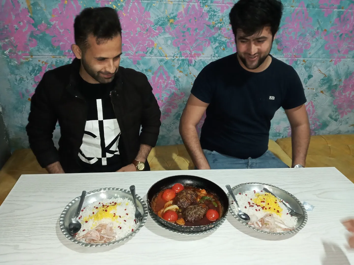رستوران اُوژَن (شعبه اصلی) - تصویر 2