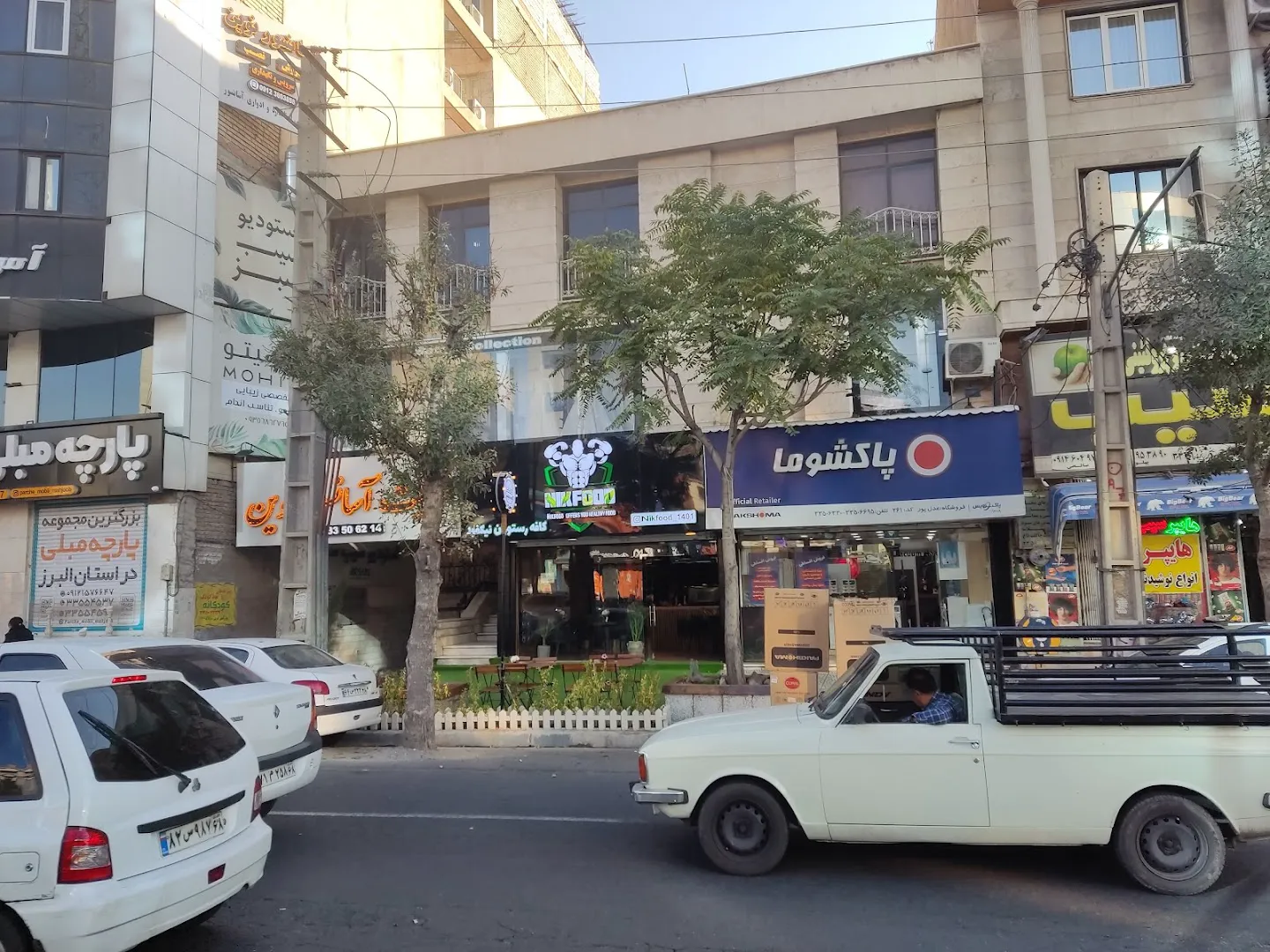 کافه رستوران نیکفود (شعبه اصلی) - تصویر 4