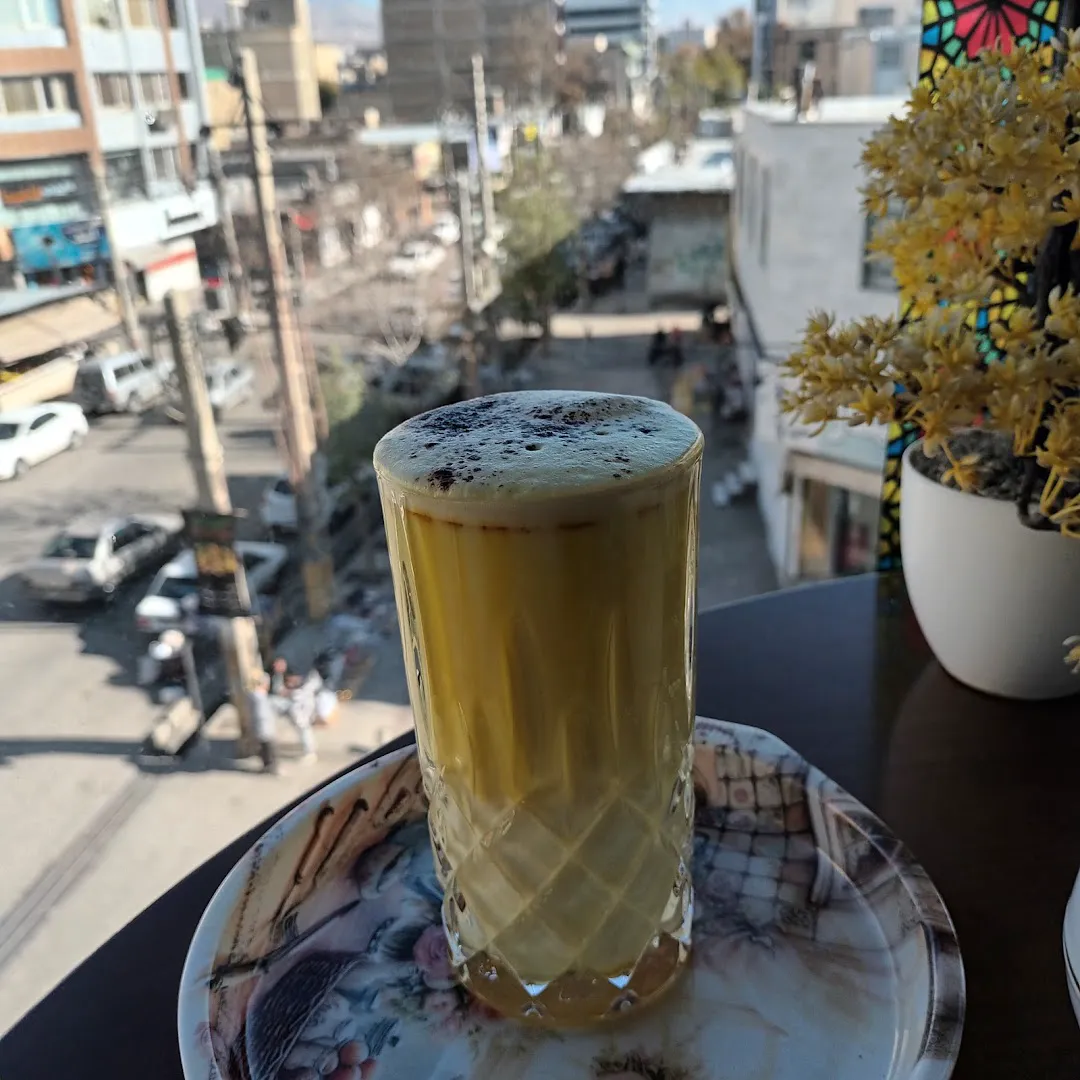 كافه كلاسيک (شعبه اصلی)