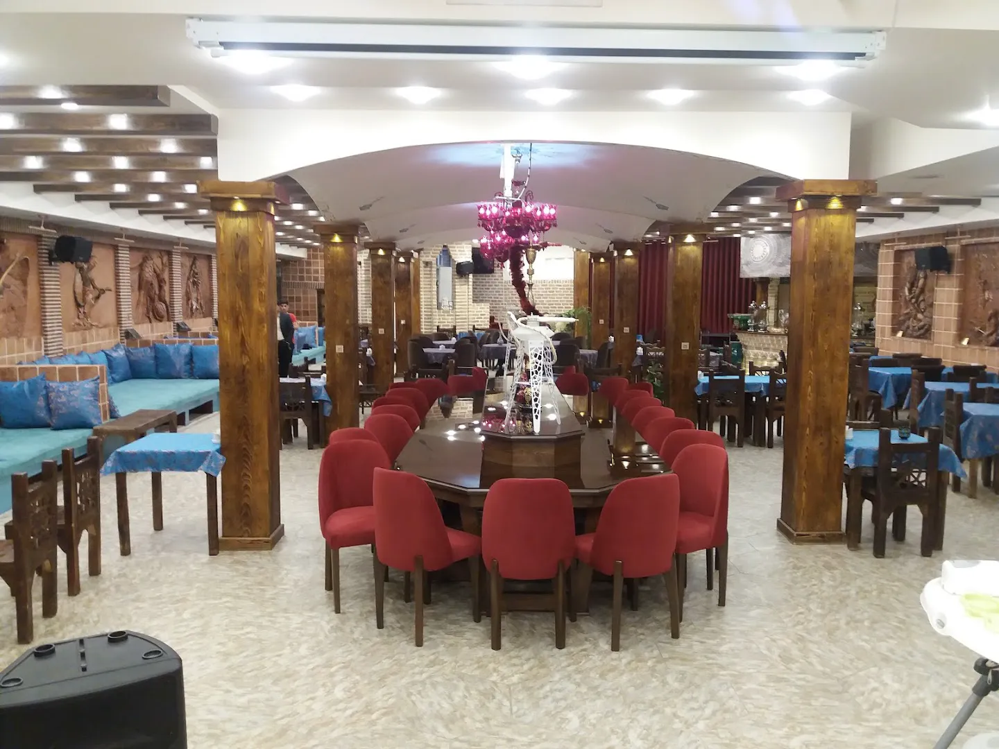 کافه رستوران عدنان (شعبه اصلی)