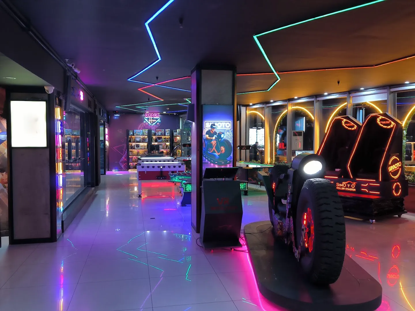 کافه و شهربازی سیموتو (شعبه اصلی) - تصویر 2