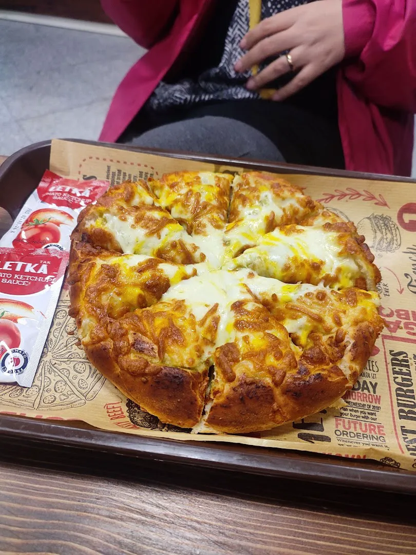 Chista FastFood فست فود چیستا (شعبه اصلی)