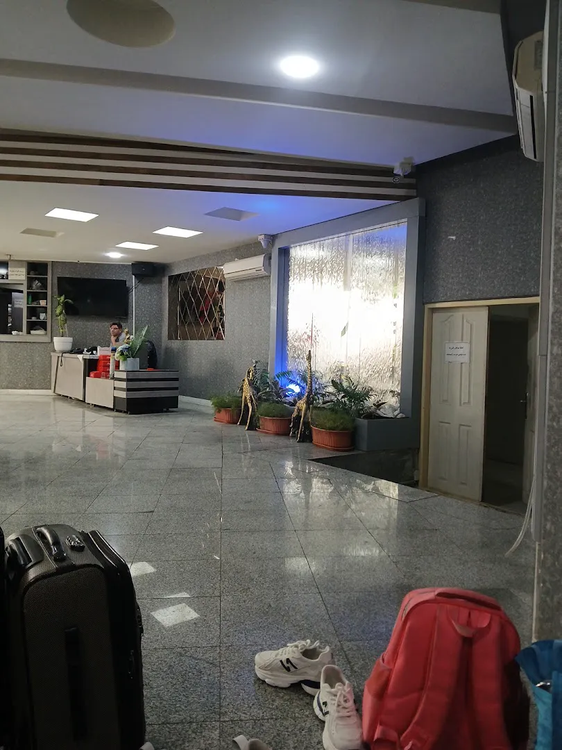 رستوران سنتی ترمینال (شعبه اصلی)