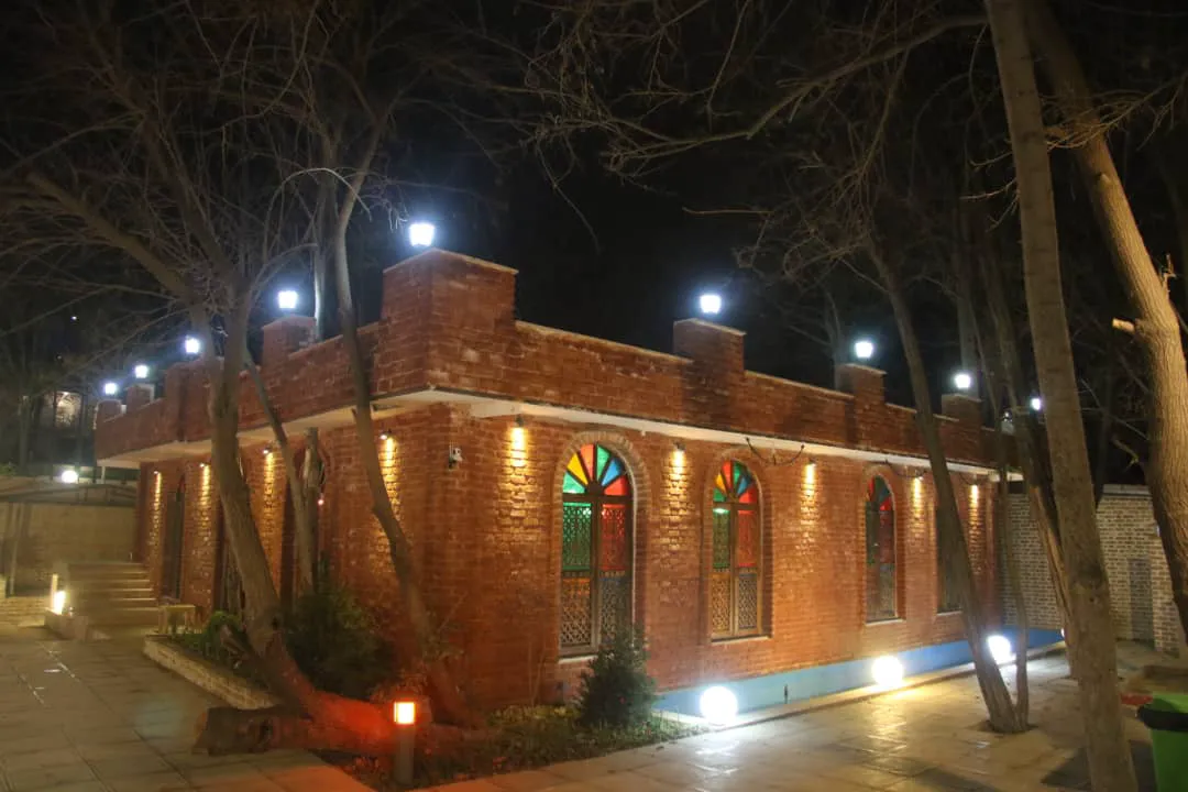 سفره خانه سنتی ماهورا (شعبه اصلی)