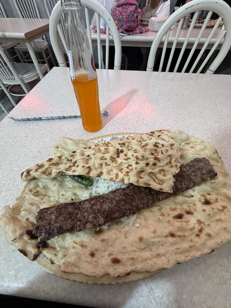 کباب سرای سنتی قائم بازار (شعبه اصلی) - تصویر 3