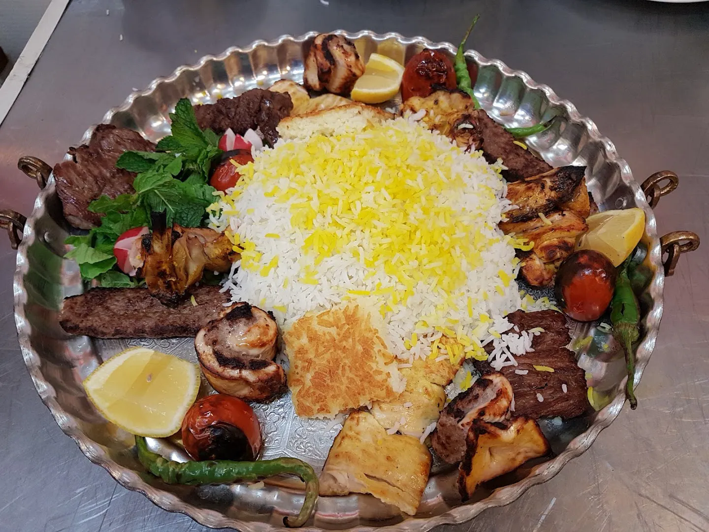 رستوران سنتی یاقوت (شعبه اصلی) - تصویر 3
