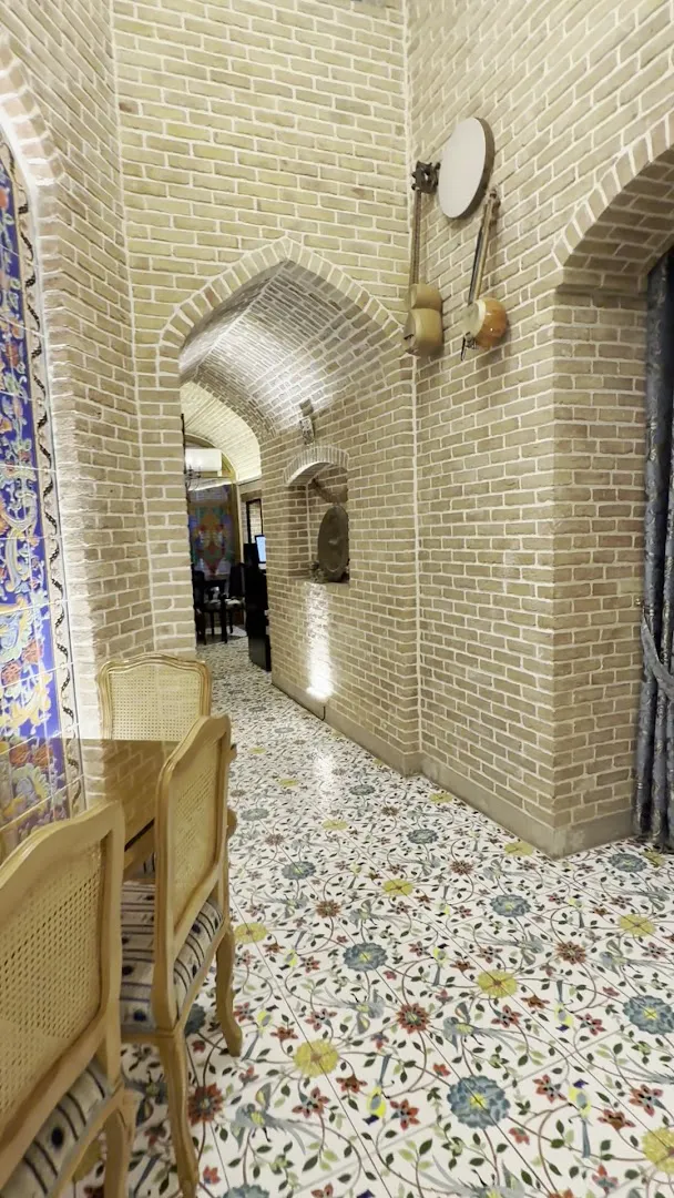 کافه رستوران صدراعظم (شعبه اصلی) - تصویر 2