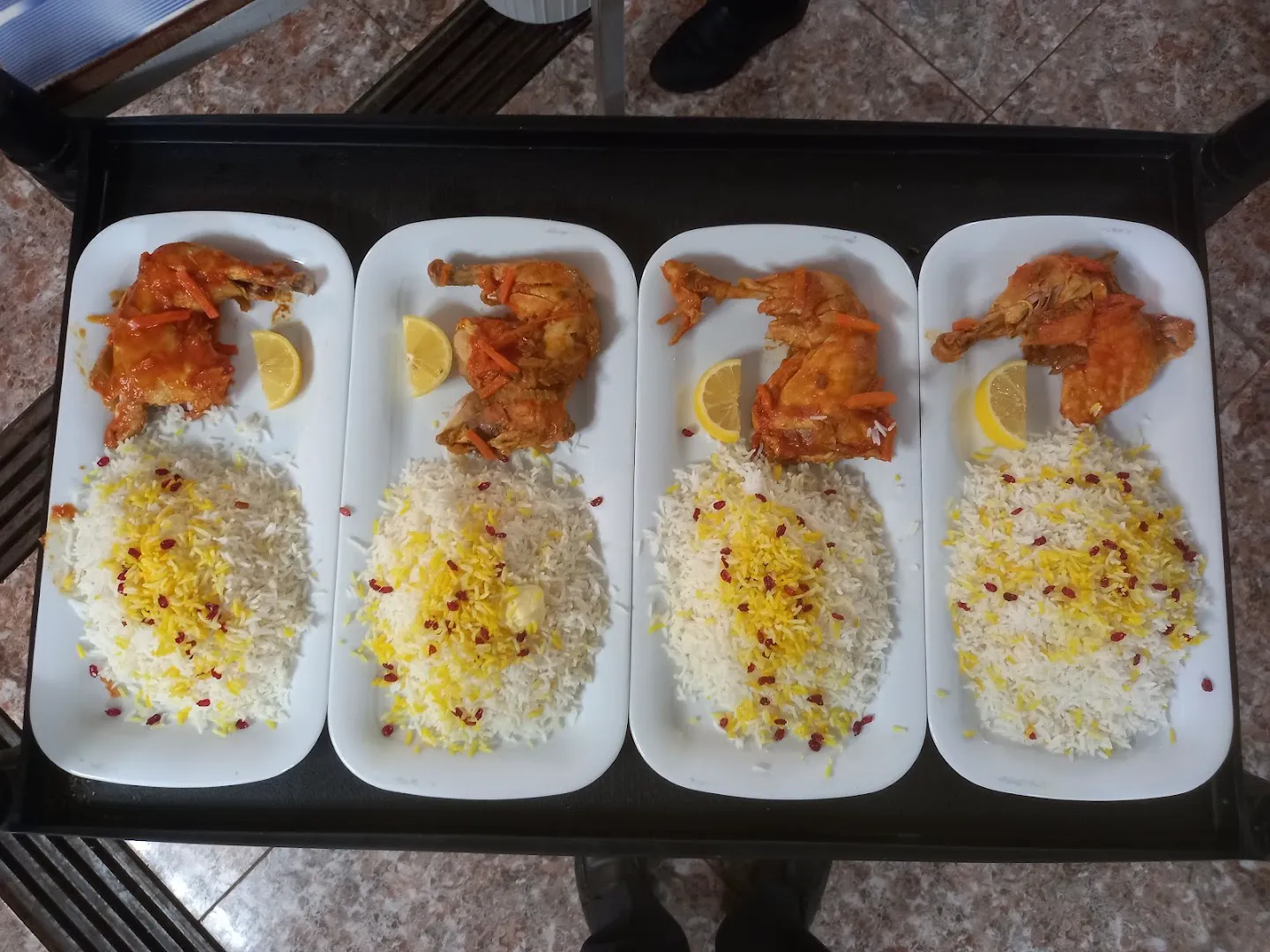 رستوران و سفره خانه ی سنتی فانوس (شعبه اصلی) - تصویر 4