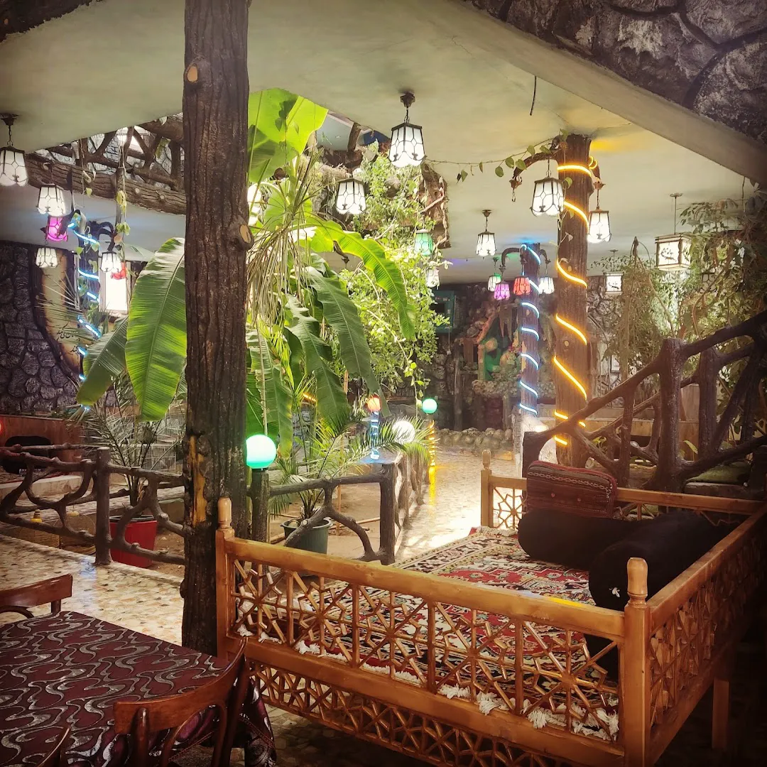 باغچه سنتی آتالار (شعبه اصلی)