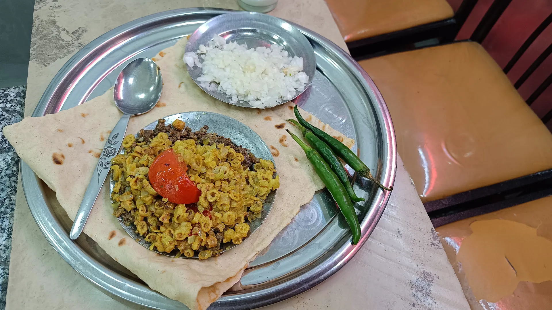 غذا خوری سنتی پاکدل(جزبز،بارساخ) (شعبه اصلی)