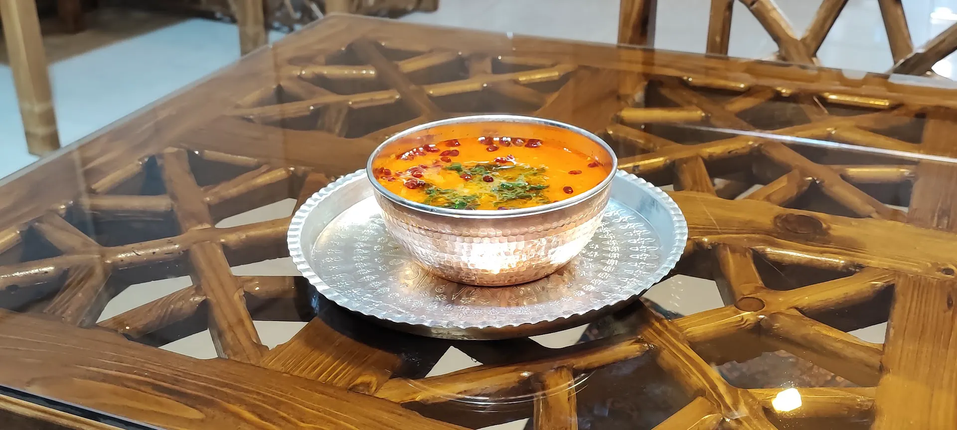 سفره خانه سنتی عمارت آذربایجان (شعبه اصلی) - تصویر 3