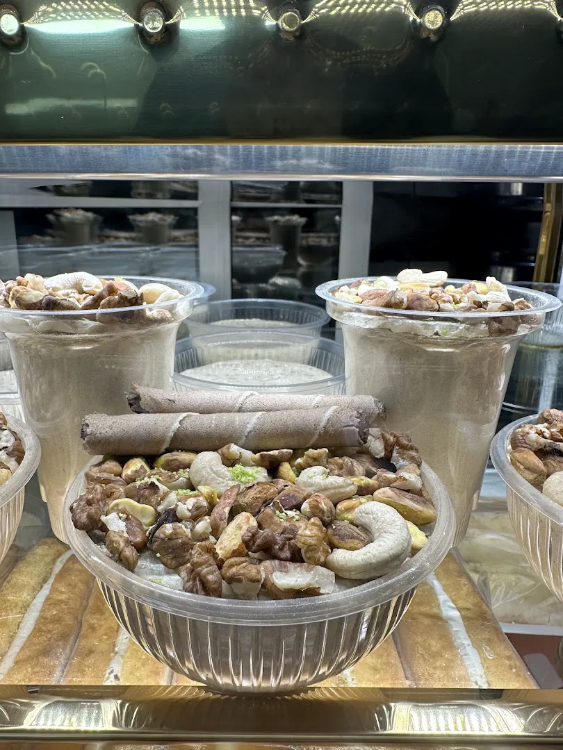 بستنی سنتی آیدین اصل (شعبه اصلی) - تصویر 2