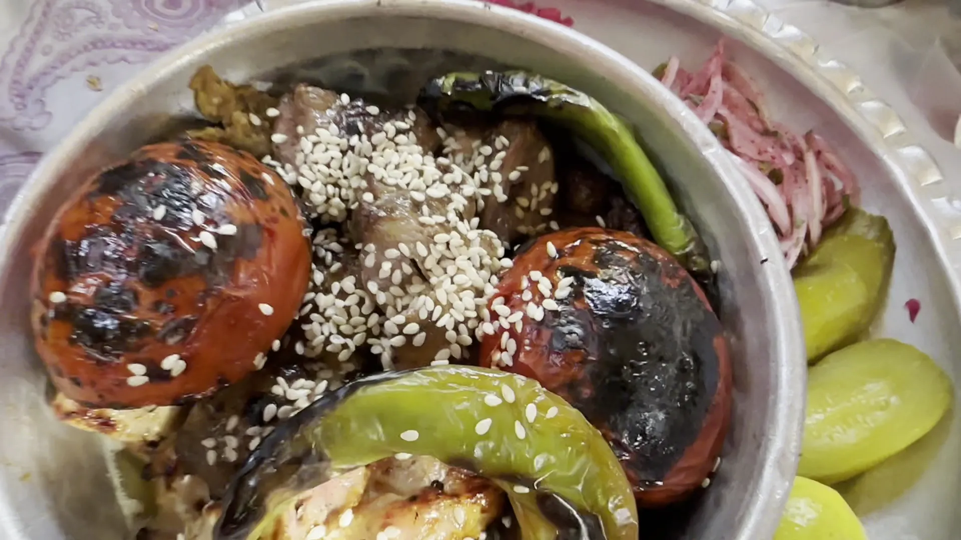 مجموعه رستوران‌های سنتی باغ لاله (شعبه اصلی) - تصویر 2