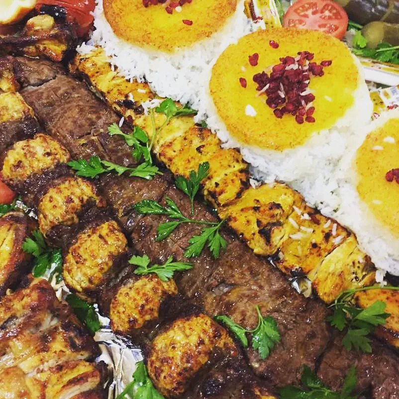 تهیه غذا و مطبخ پامادور (شعبه اصلی)