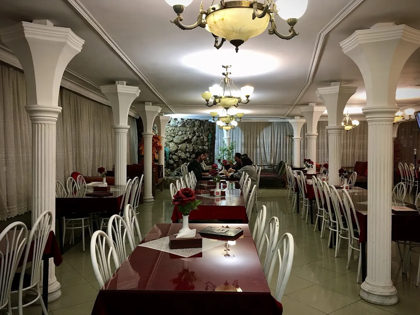 رستوران نمونه (شعبه اصلی)