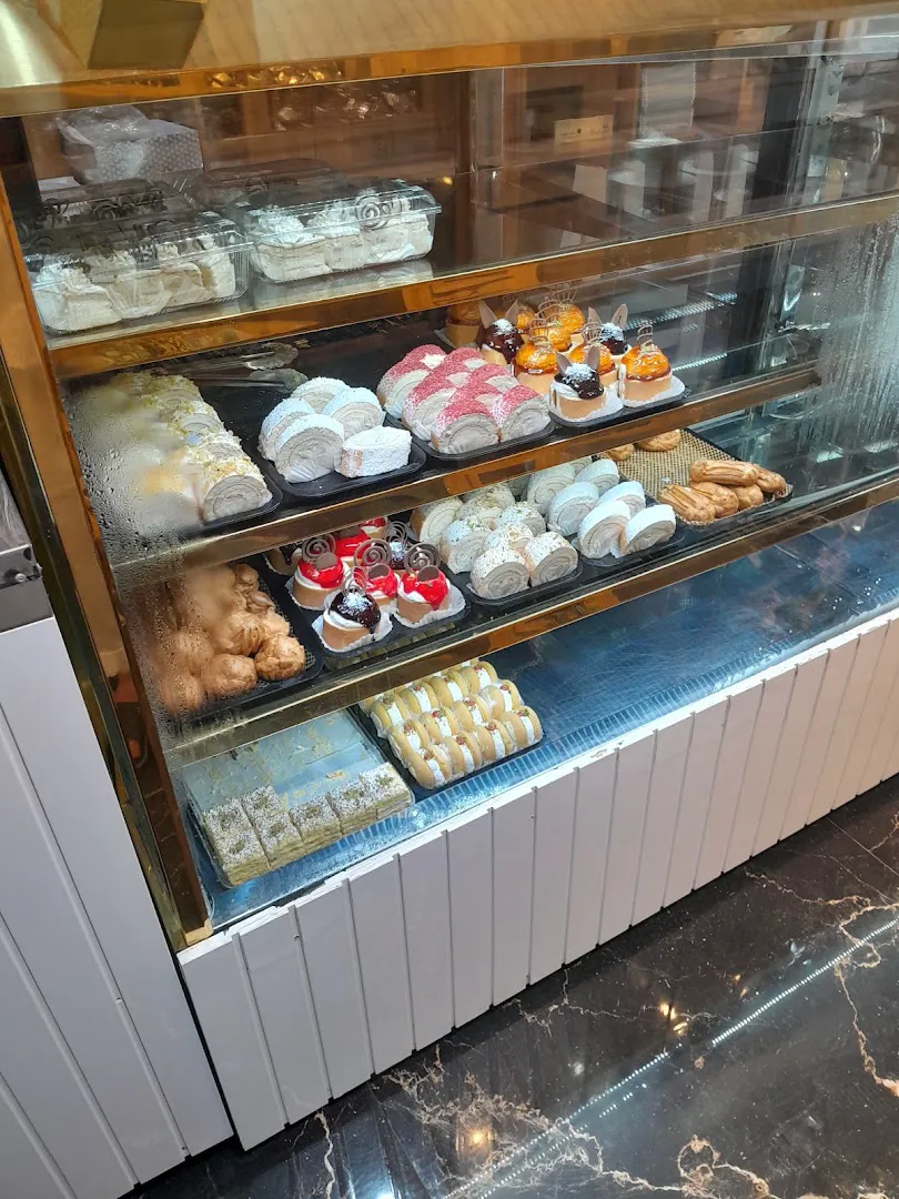 شیرینی مهران یزدی (شعبه اصلی)