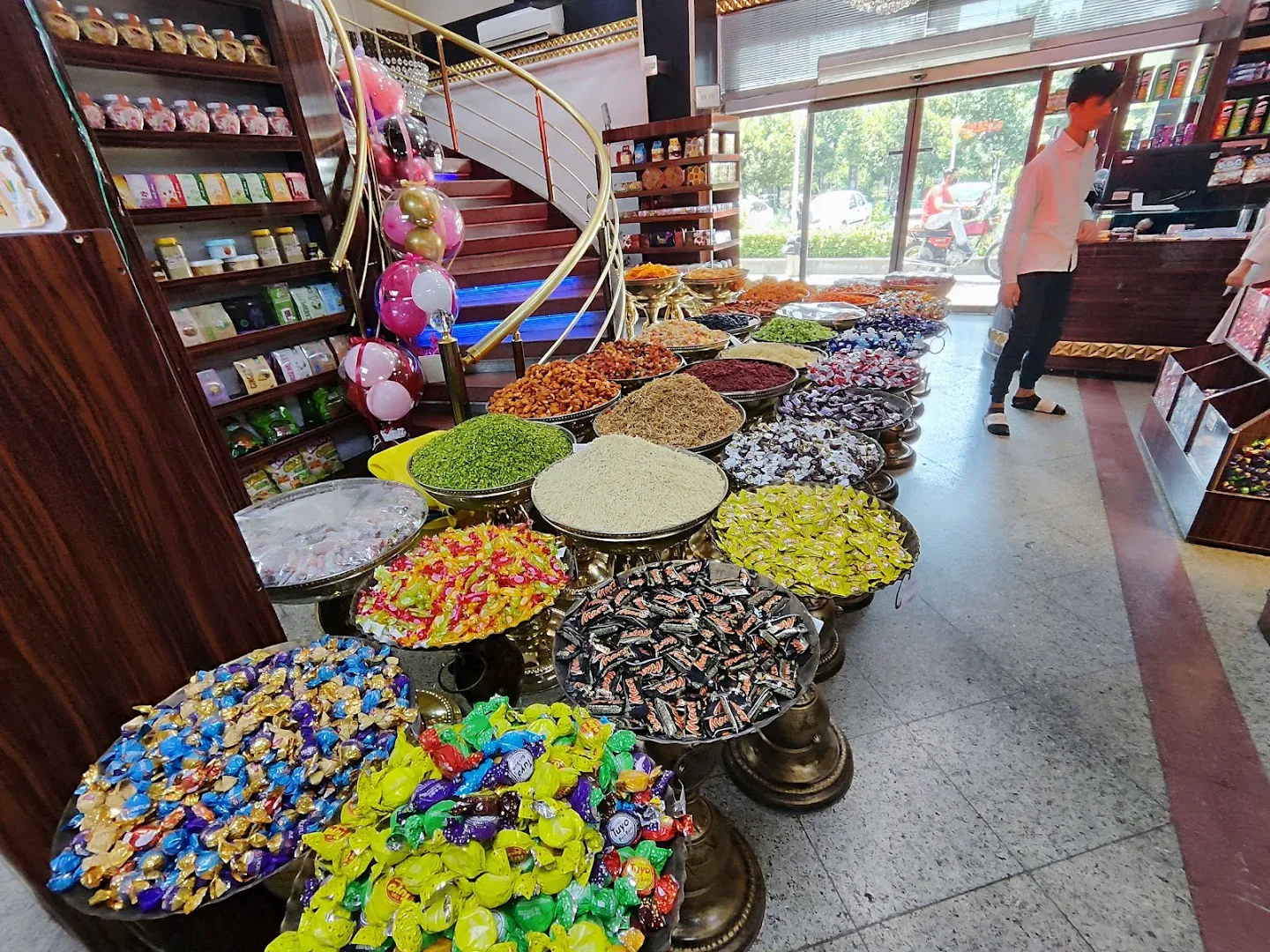 قنادی دربار (شعبه اصلی) - تصویر 2