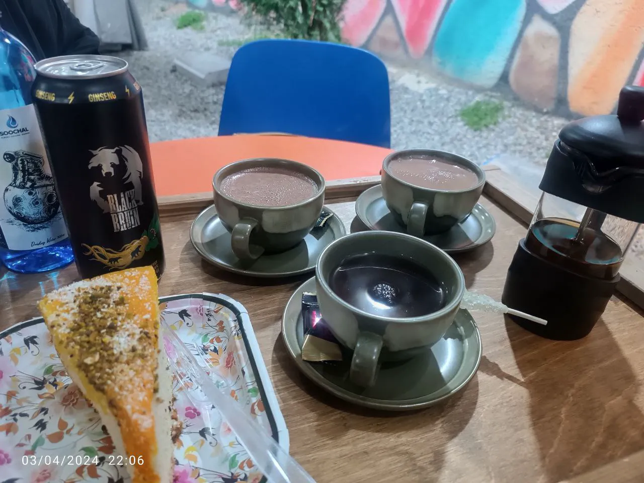 بستنی فروشی (شعبه اصلی) - تصویر 2