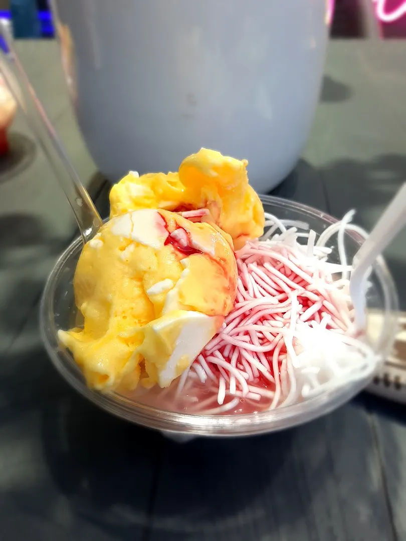 Kashfi Ice Cream Shop (شعبه اصلی) - تصویر 3