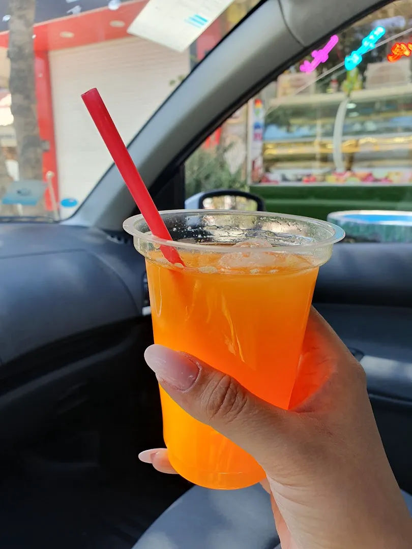 بستنی آتام (شعبه اصلی) - تصویر 3