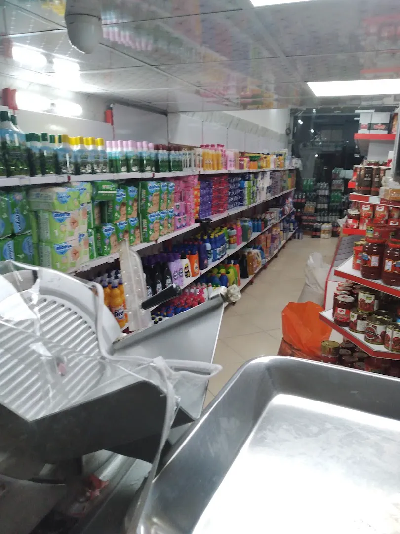هایپر مارکت ۲۲ بهمن (شعبه اصلی) - تصویر 3