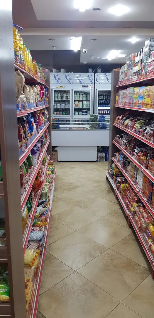 هایپر ستاره مهرشهر شعبه اول کوی مهر (شعبه اصلی) - تصویر 2