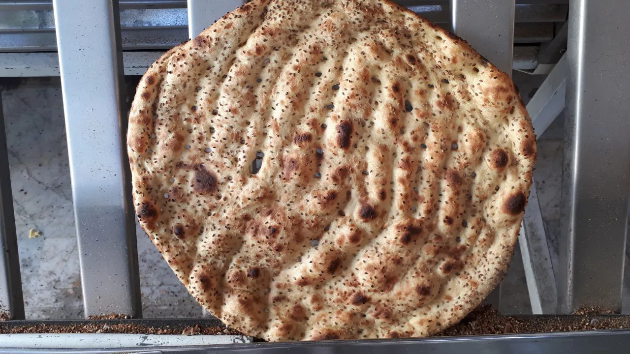 نانوایی کرمانی (شعبه اصلی)