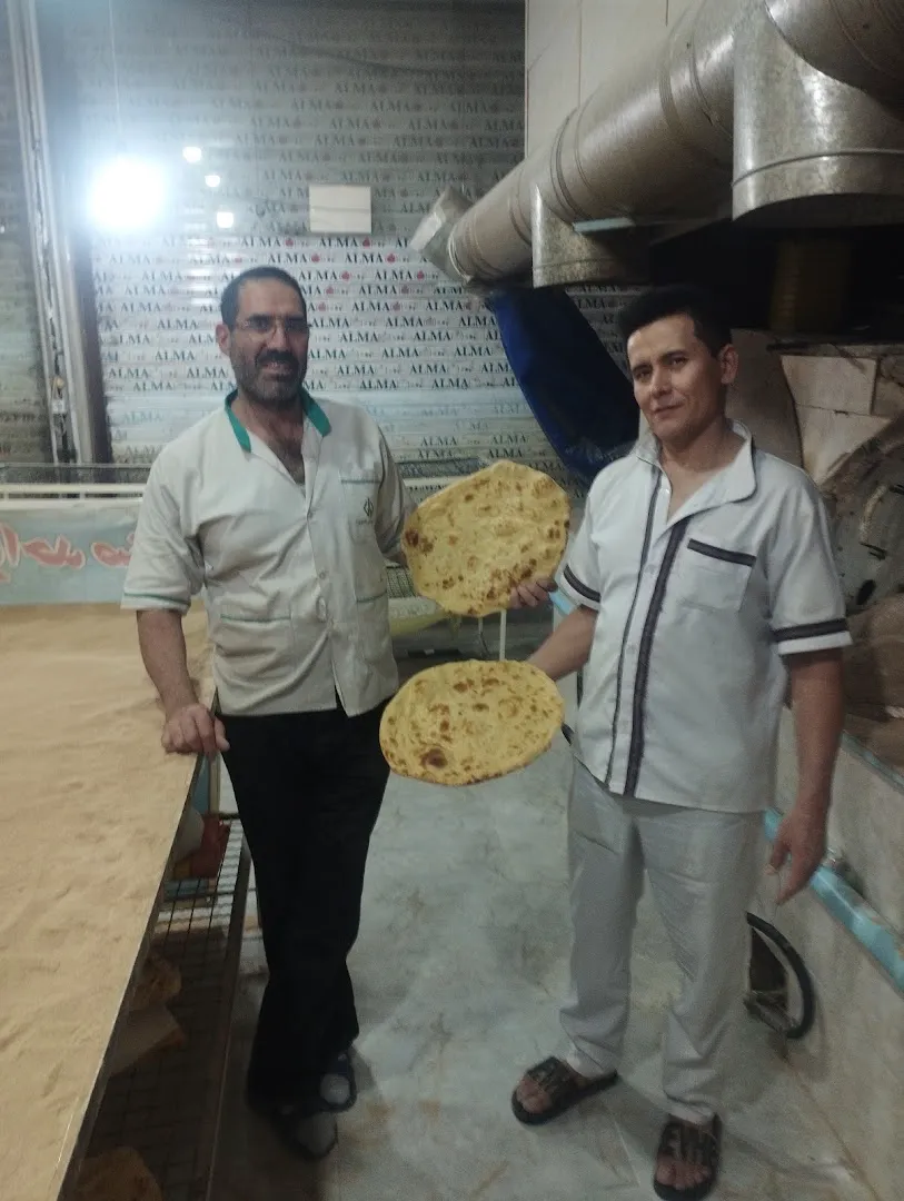 نانوایی نادی (شعبه اصلی)