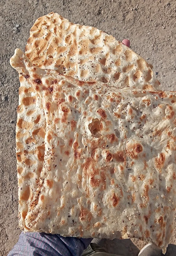 نانوایی سنگکی (شعبه اصلی)