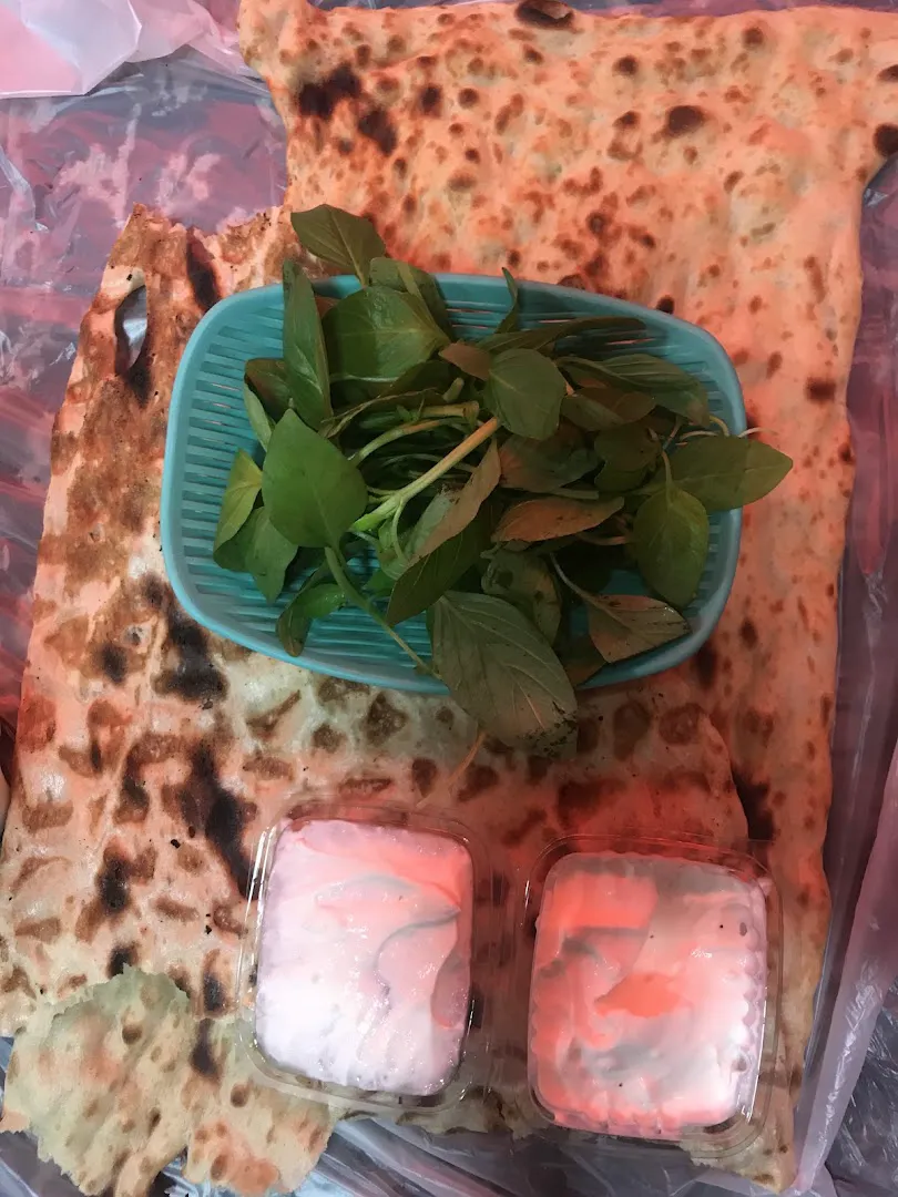 نانوایی سنگک جوادی (شعبه اصلی)