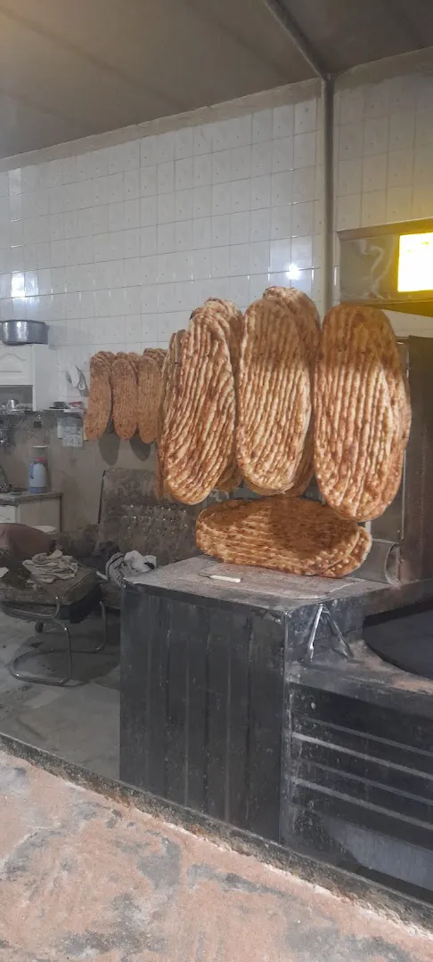 نانوایی بربری ولواشی سه ستاره ابقایی (شعبه اصلی)