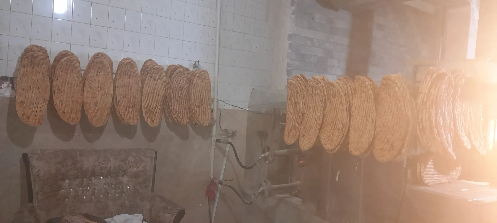 نانوایی بربری ولواشی سه ستاره ابقایی (شعبه اصلی) - تصویر 4