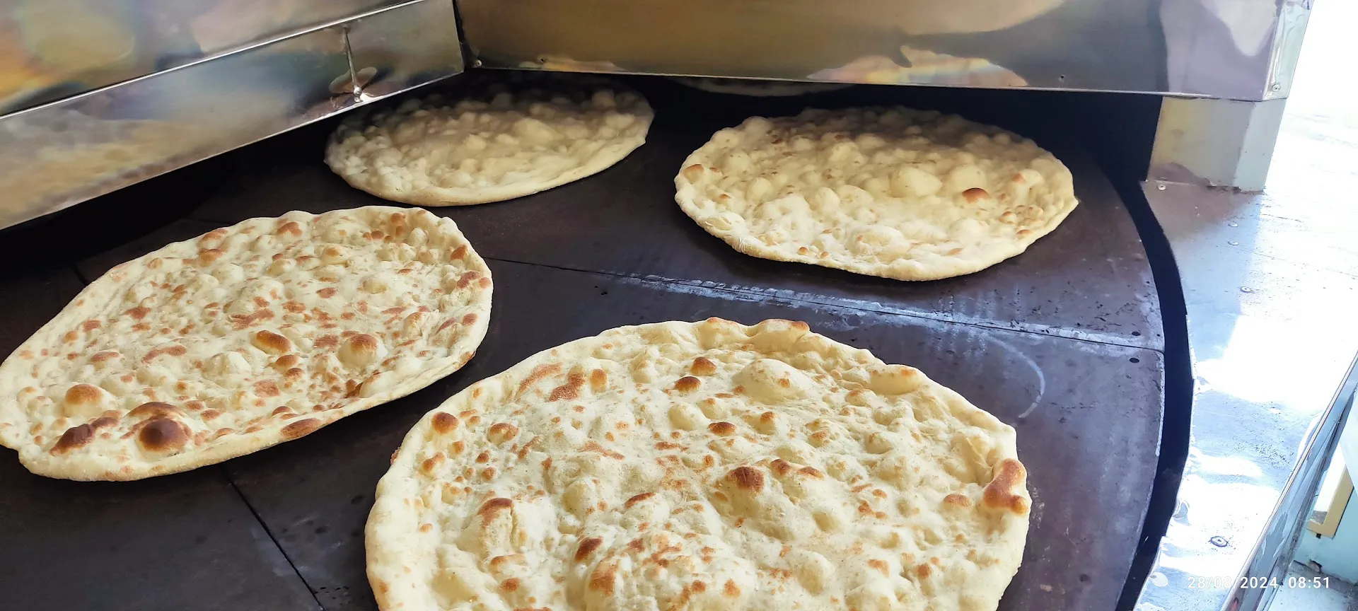 نانوایی سنتی زنجان (شعبه اصلی)