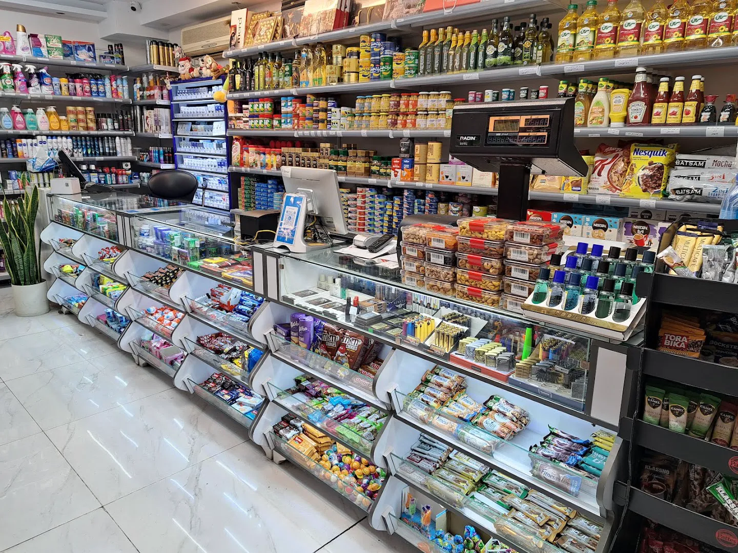 هایپر مارکت یاس (شعبه اصلی) - تصویر 2