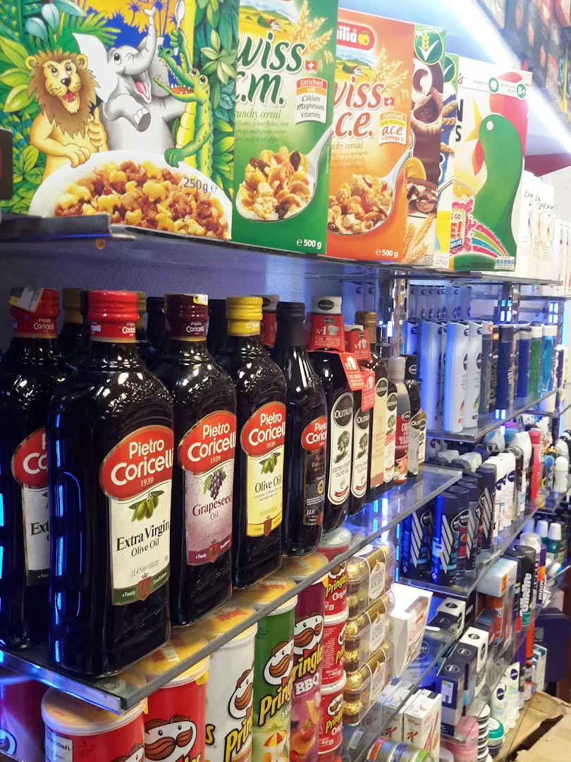 سوپر مارکت یاس (شعبه اصلی) - تصویر 2