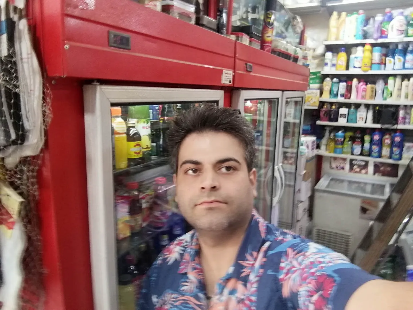 سوپرمارکت شاکر (شعبه اصلی) - تصویر 3