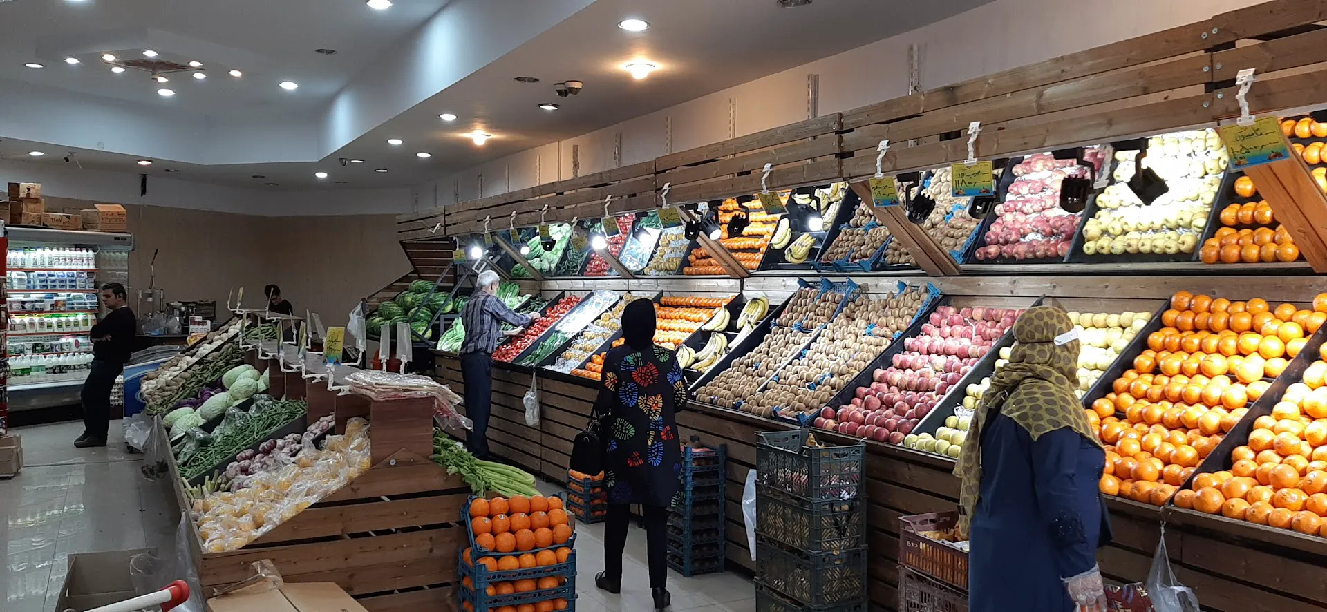 هایپر مارکت ولنجک با مديريت مرادی (شعبه اصلی) - تصویر 3