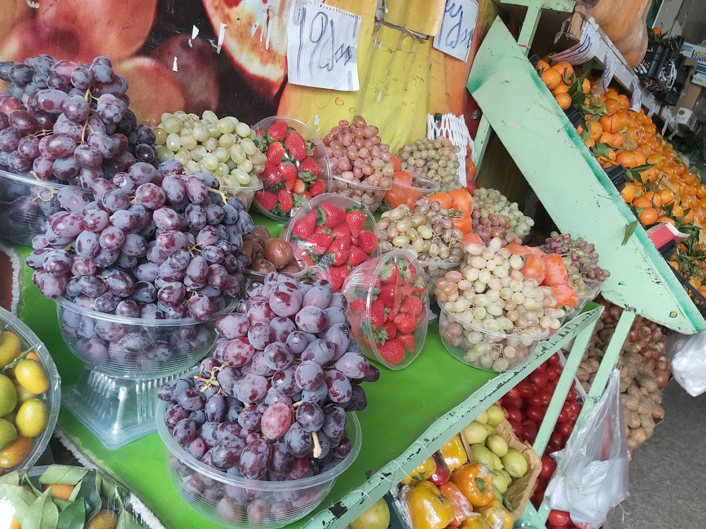 میوه فروشی ولیخانی (شعبه اصلی) - تصویر 2