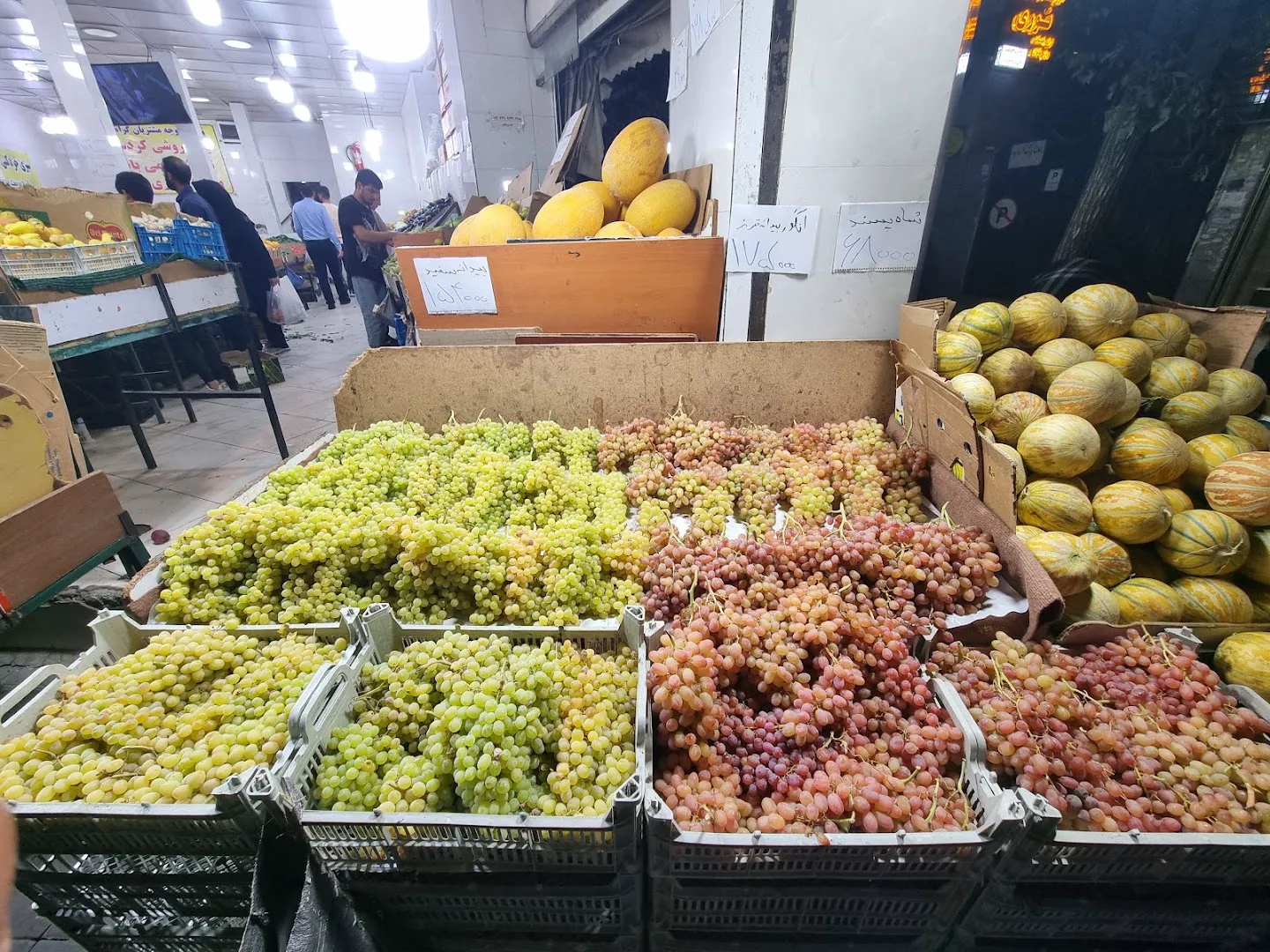 میوه فروشی کردستان (شعبه اصلی) - تصویر 3