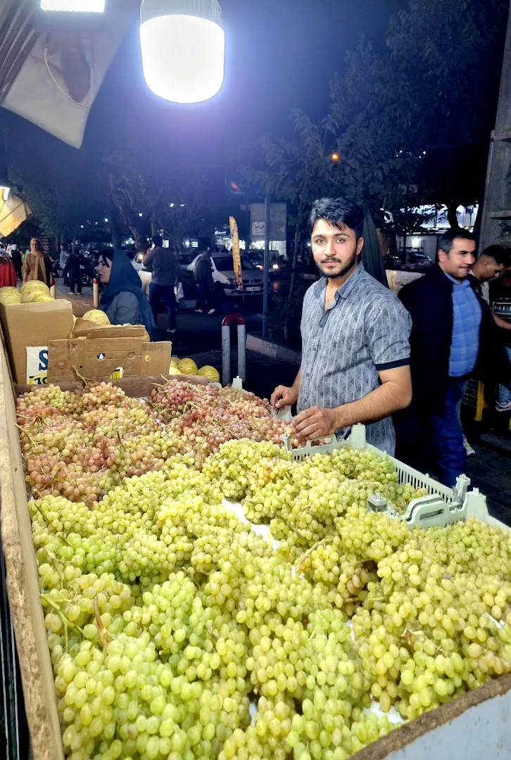 میوه فروشی کردستان (شعبه اصلی) - تصویر 4