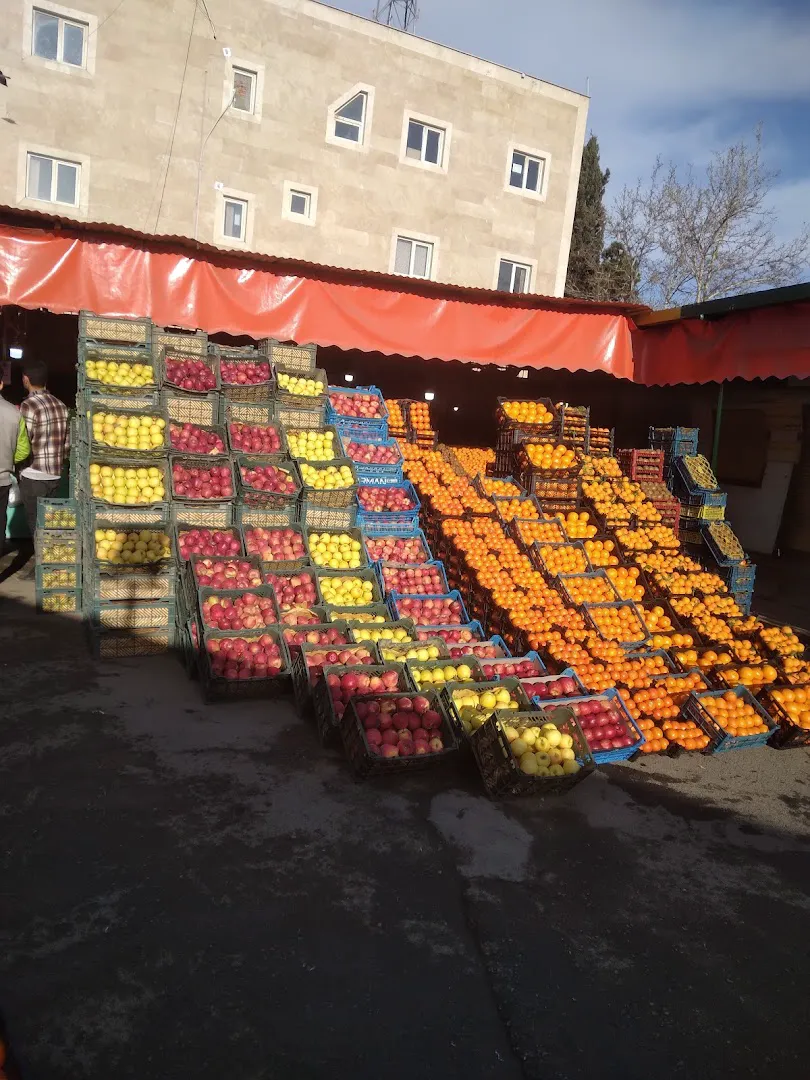بازار میوه و تره بار براتلو (شعبه اصلی) - تصویر 3