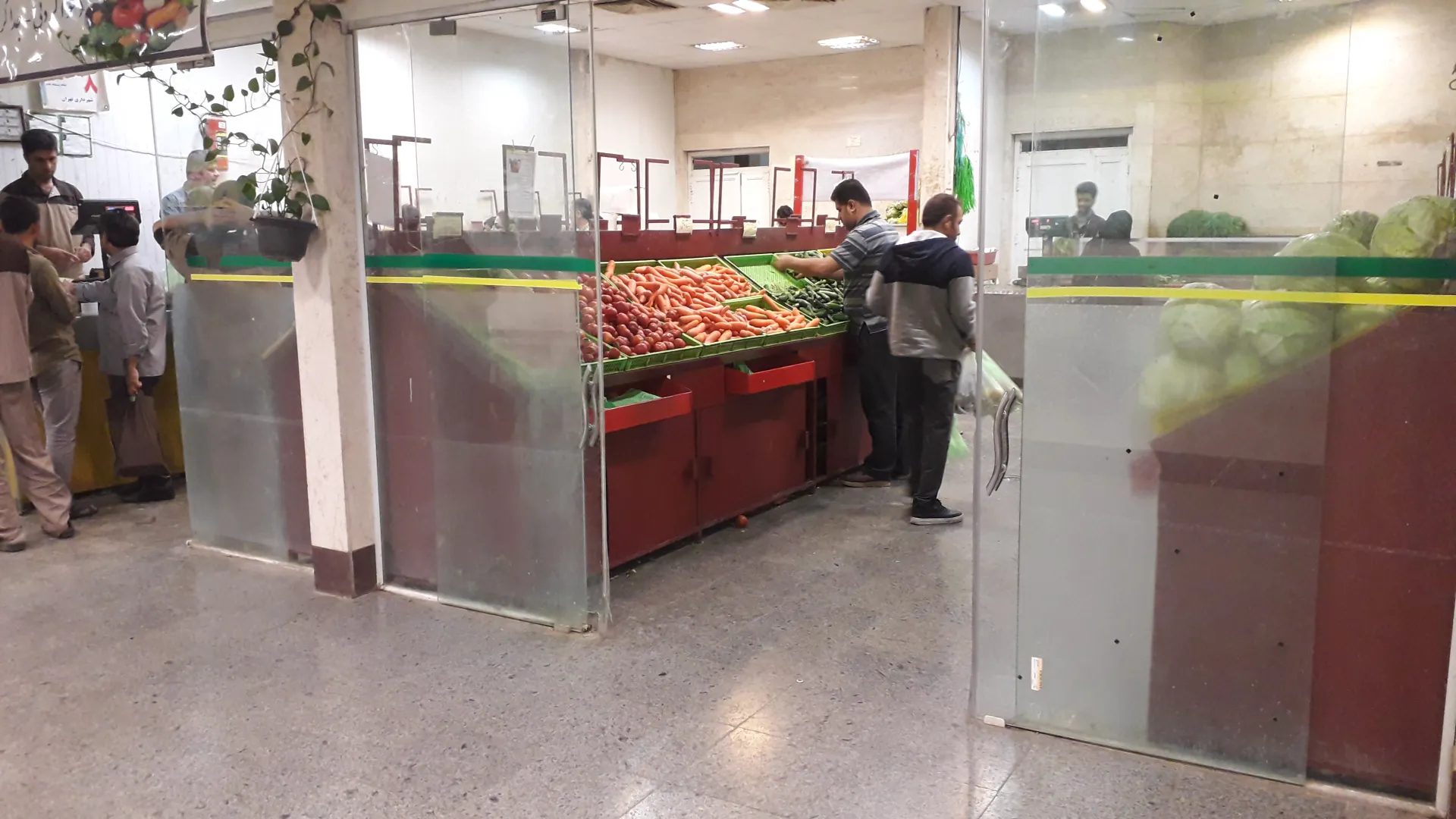 ميدان ميوه و تره بار جاجرود (شعبه اصلی) - تصویر 2