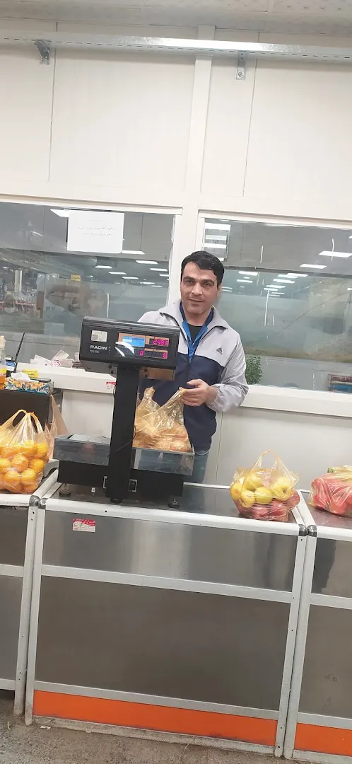 بازار میوه و ترهبار کیانشهر (شعبه اصلی) - تصویر 4