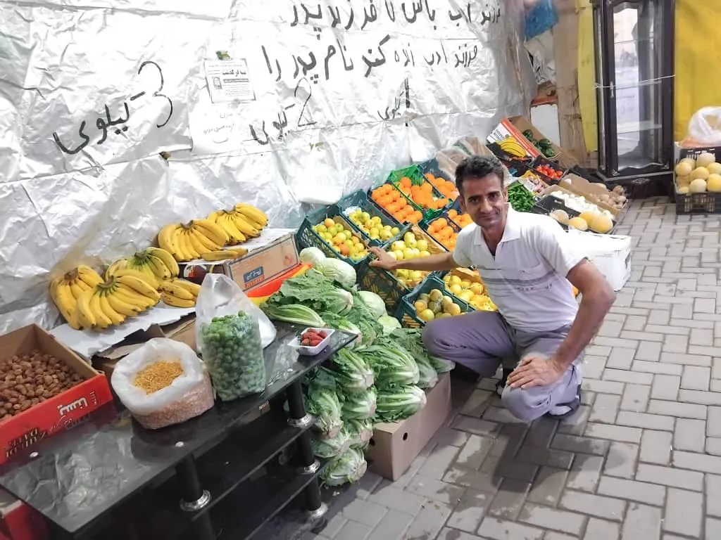 سوپر میوه لوکس (شعبه اصلی) - تصویر 2