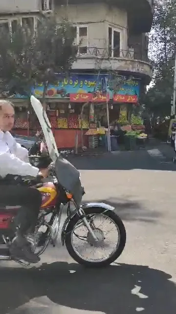 بازار میوه و تره بار برادران زنجانی (شعبه اصلی) - تصویر 3