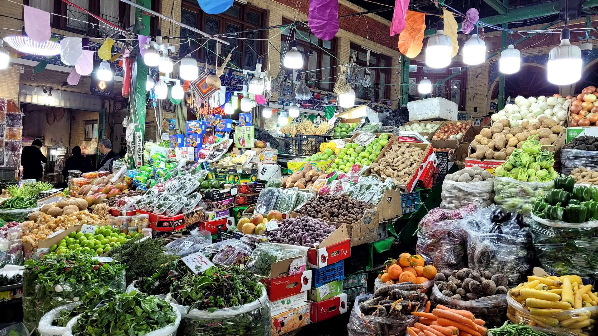 بازار میوه و تره بار تجریش (شعبه اصلی) - تصویر 4