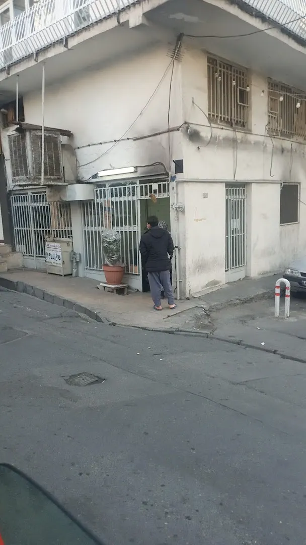 نانوایی سنگک سنتی ابن سینا (شعبه اصلی) - تصویر 2